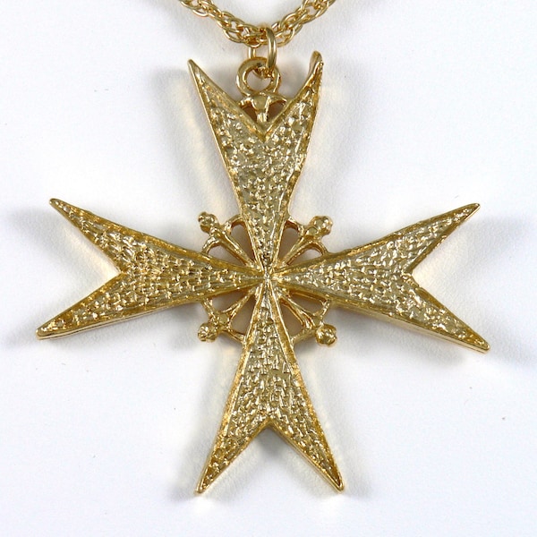 Stunning 18 carat gold plated Cross of a Knight of Malta