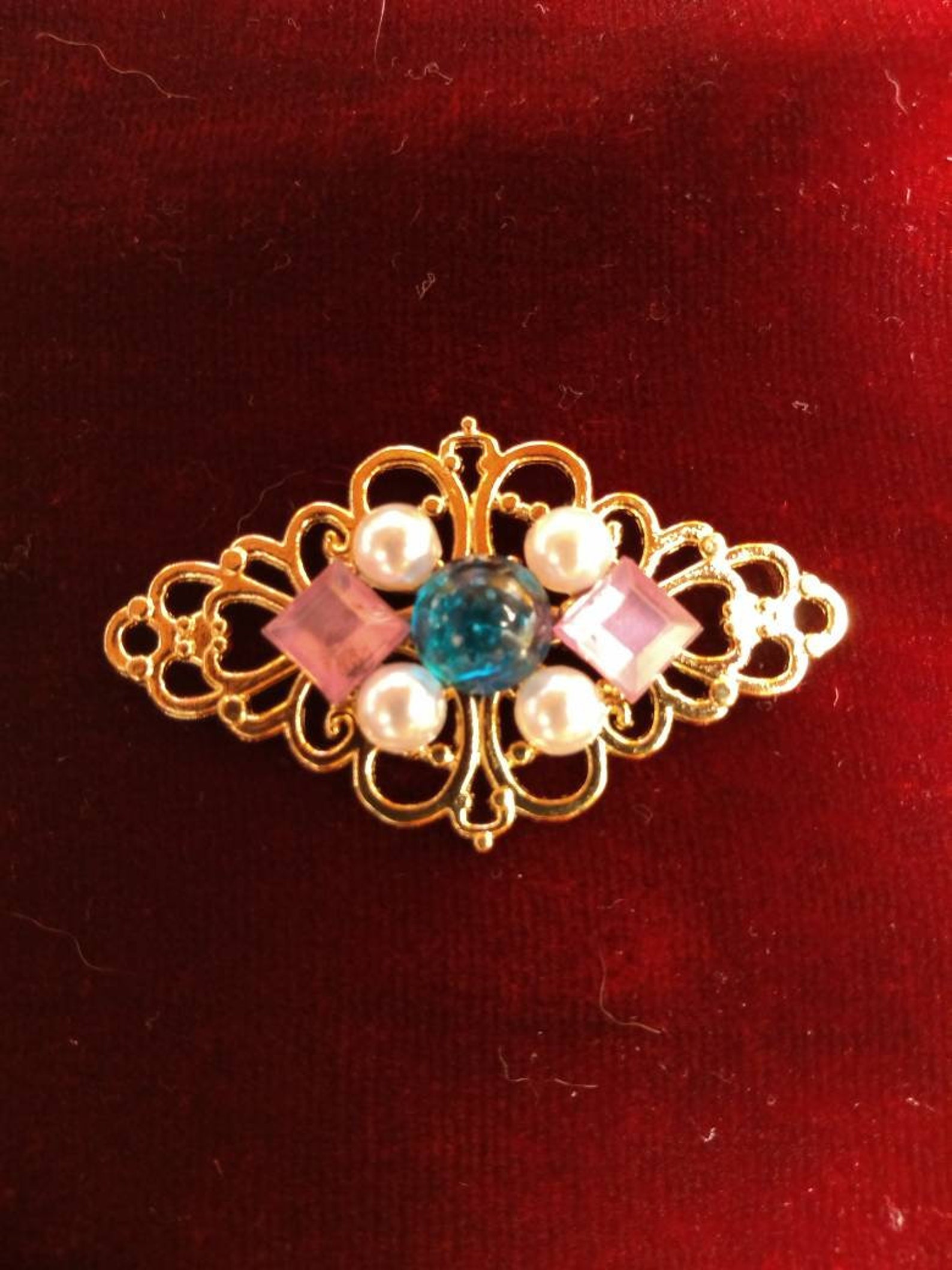 Elizabethan ouches gold with blue and pink stones and pearls | Etsy