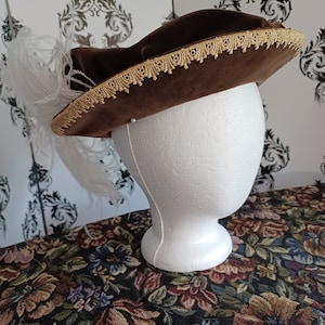 Sir Nick&#39;s bonnet