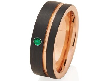 Vigselring i roséguld med naturlig smaragd, 8 mm vigselring, 6 mm vigselring, jubileumsring, förlovningsring, komfortring, borste