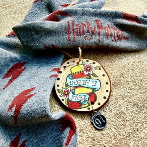 Hand Painted Wooden Car Charm, Harry Potter Rearview Mirror Decor, Lace Trim Ornament