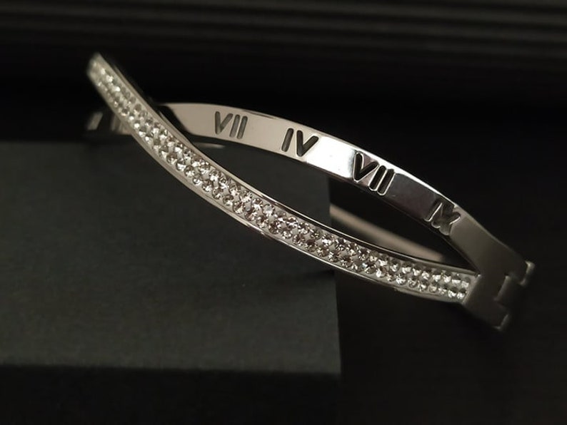 Women/'s bracelet gloves steel bracelet with rhinestones special gift for women