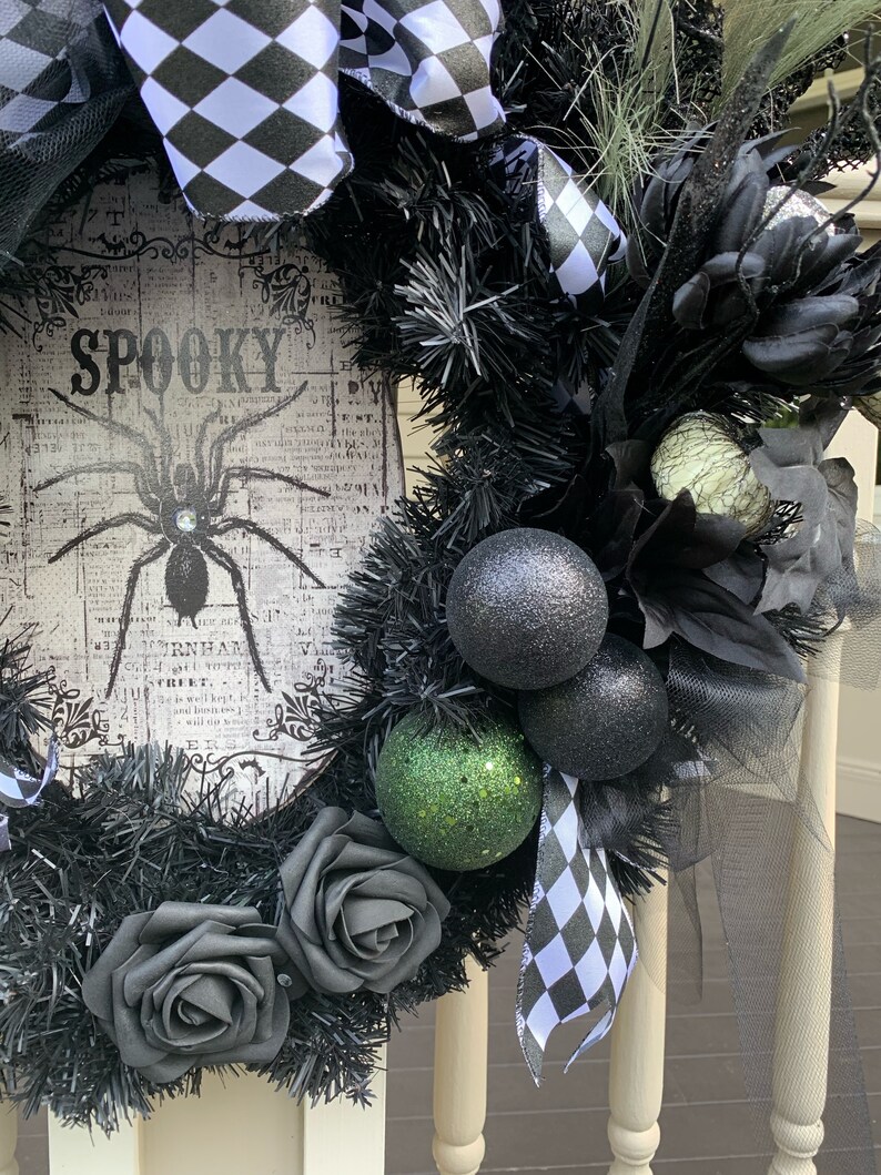 24 Black and green Halloween Wreath Door Decoration image 3