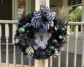 24” Black and green Halloween Wreath- Door Decoration