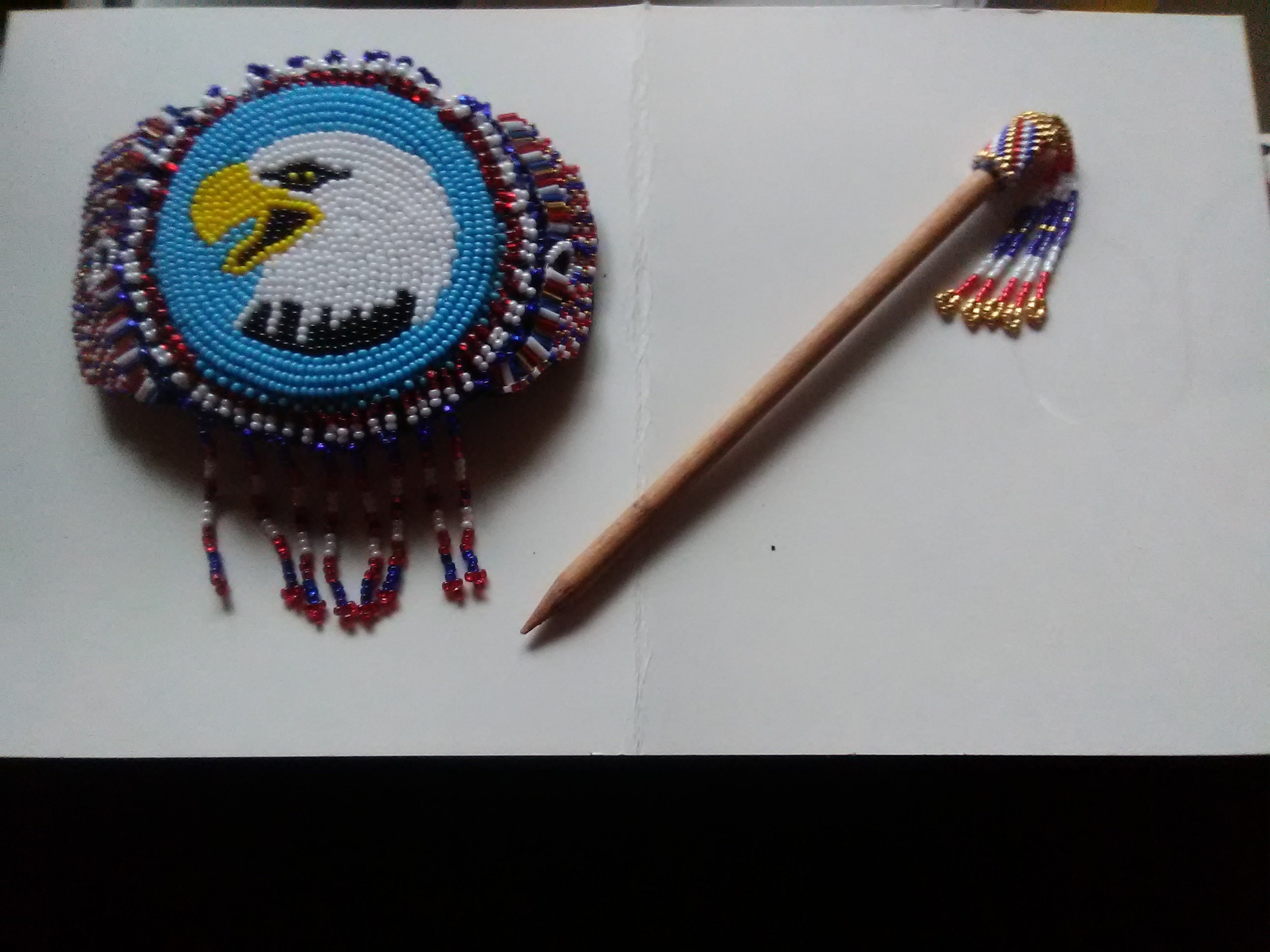 Navajo Bald Eagle beaded barrette Hand Made Beaded Barrette, Beaded Hair Barrettes, Indigenous  main image 2