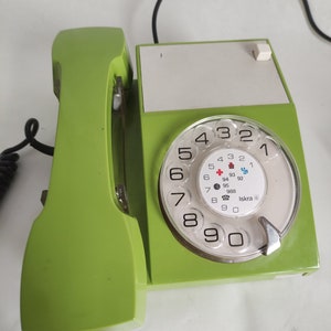 Rotary Telephone - Iskra ATA 32 Phone - Pistachio Green - 70s design -  Made in Yugoslavia - Excellent Condition