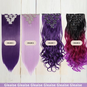 Pu&ograve; includere: Quattro set di extensioni per capelli con clip in diversi colori e stili. Il primo set &egrave; liscio e viola, il secondo &egrave; liscio e viola chiaro, il terzo &egrave; ondulato e viola, e il quarto &egrave; ondulato e ombr&eacute; con sfumature di nero, viola e rosa. I set sono etichettati con i numeri 5, 6, 7 e 8.