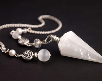 Selenite Pendulum with Fresh Water Pearls (White & Silver)