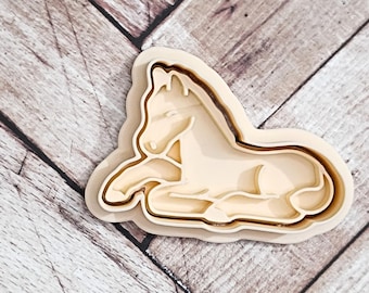 Poulain couché - set d'emporte-pièces