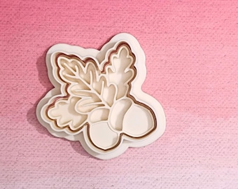 Branch with acorns - cookie cutter set