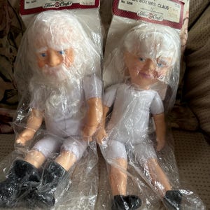 Vintage Fiber & Craft  Santa and Mrs. Claus Dolls