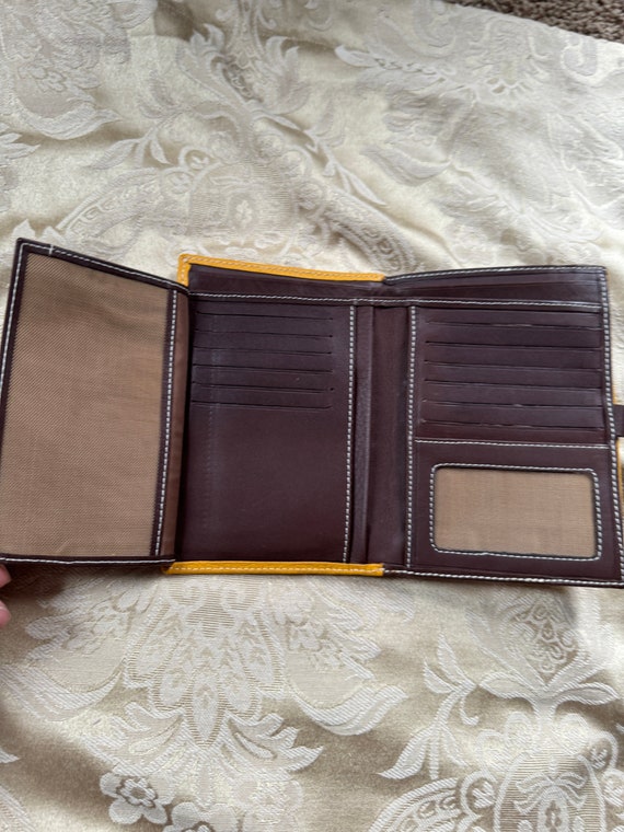 Puntotres Genuine Leather Wallet - image 9