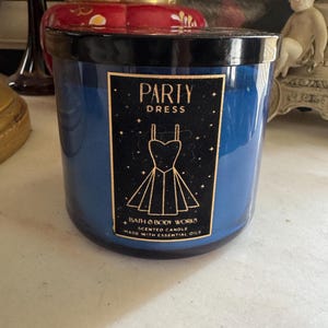 party dress candle bath and body works 2020 PARTY DRESS Scented Bath & Body Works 3