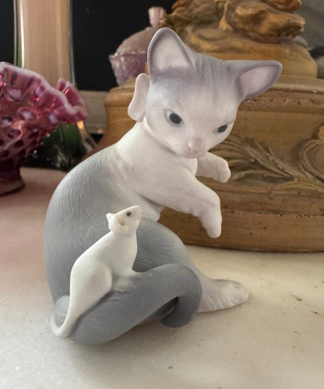 ヴィンテージ リヤドロ 猫とネズミの磁器製置物（1980年代） - Etsy 日本