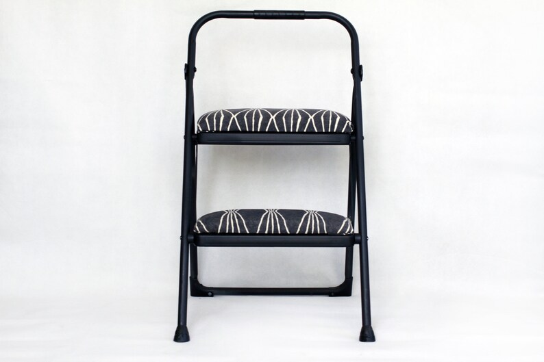 Jupiter Step Stool