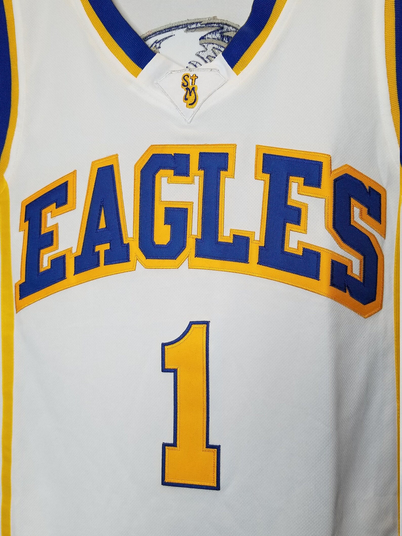 what color are the eagles home jerseys