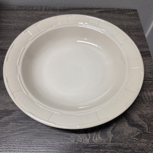Longaberger Baskets Pottery Woven Traditions Ivory Large Pasta Serving Bowl 12"
