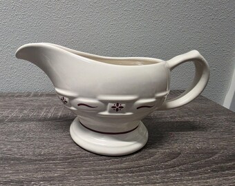 Longaberger Pottery American Craft Red Gravy Boat. Made In USA