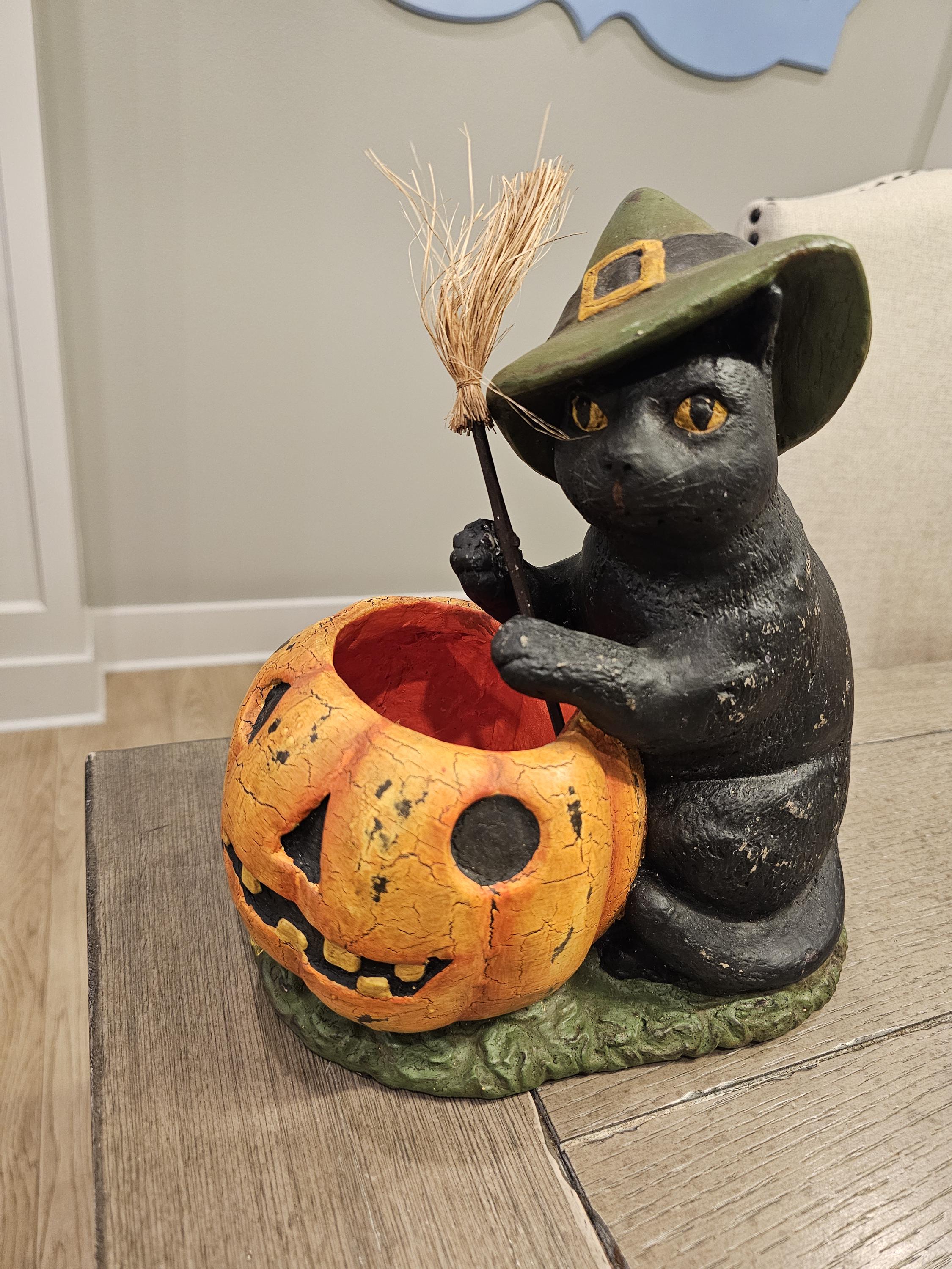 ブラック　キャット Bethany Lowe Black Cat Witch Jack O Lantern Paper Mache Halloween