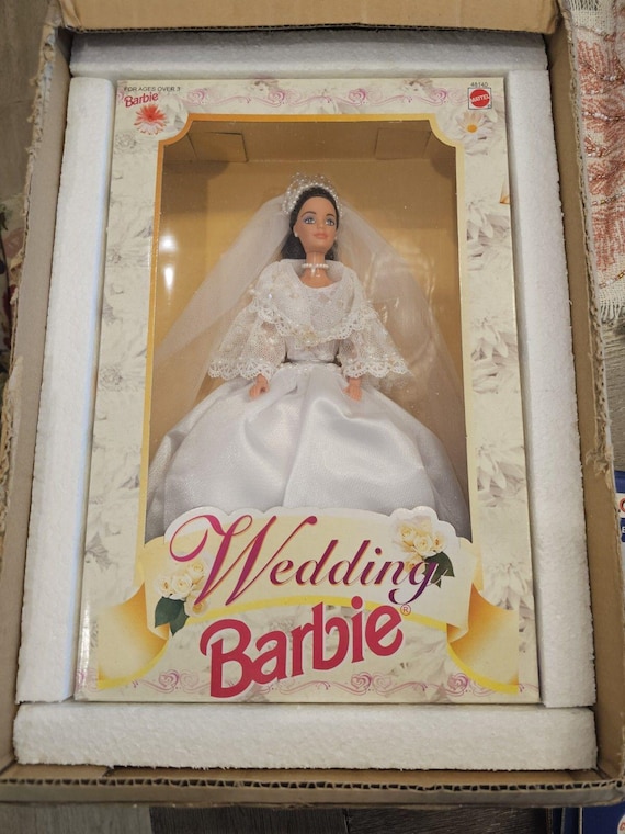 barbie wedding dress 2000s Brunette Doll 9992 Mattel 2000 No. 48140 NRFB Size:size 4 shes designed to delight newyearsevedresses Cotton T-Shirt Dress