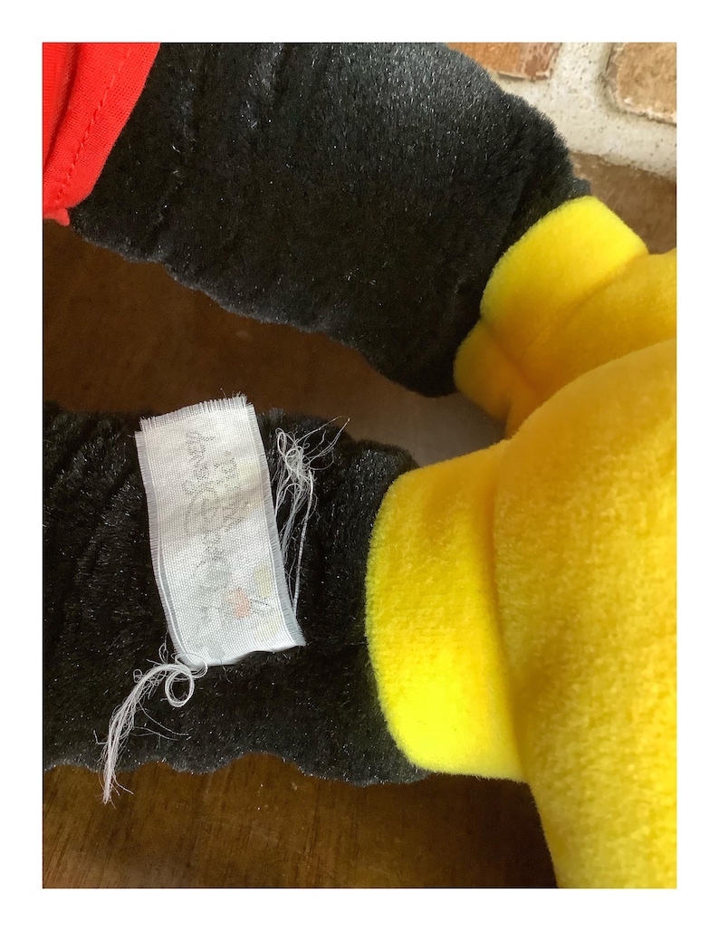 1990s Walt Disney World Mickey Mouse Plush , Large Vintage Park Exclusive Style Collectible bild 8