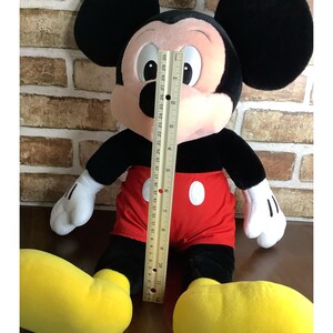 1990s Walt Disney World Mickey Mouse Plush , Large Vintage Park Exclusive Style Collectible bild 5