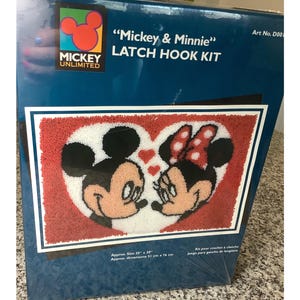 Vintage Disney Mickey & Minnie Latch Hook Kit, Disney  Crafts , Retro, Yarn Craft, Needle Crafts, Crafting Gifts, Disney Fans, Disney Art