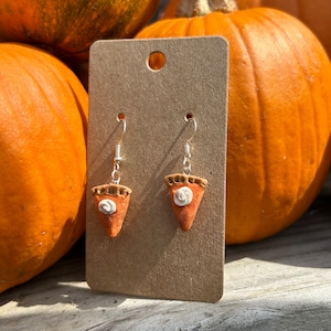 Pendientes de pastel de calabaza: joyas de arcilla polimérica inspiradas en el otoño para una temporada acogedora