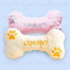 Personalized Dog Bone Toy With Paws, Dog Toy, Cute dog toy, Personalized Dog Gift, Custom dog toy, Dog Toy With Squeaker