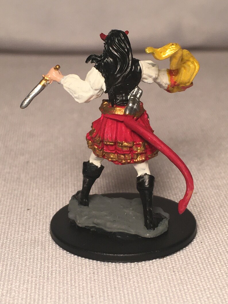 Female Tiefling Warlock Painted Dnd Miniature/tiefling Wizard - Etsy