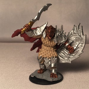 Dragonborn Fighter Painted Miniature/ Dragonborn Paladin Pintado a Mano Mini/Dragonborn Ranger Painted Miniature