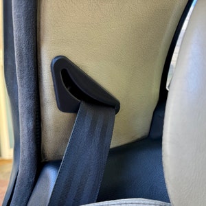 NSX Seat Belt Trim (b-pillar)