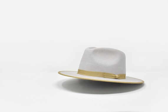 Handmade Wool Felt Fedora Hat - White / Soft Pink