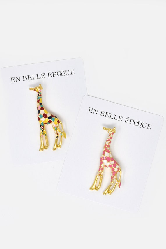 Le Luxe Giraffe Brooch