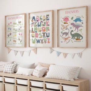 Lot de 3 gravures de dinosaures, décoration dinosaure rose pour filles, alphabet dinosaure, traces de dinosaures, tableau de dinosaures, chambre d'enfants, éducation, cadeau fille