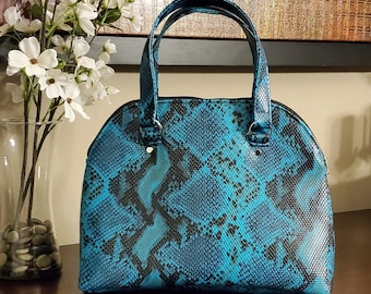 Danielle Dome Satchel PDF Sewing Pattern Handbag Purse, Tote, Faux Leather, Vinyl, Easy to Sew, Zipper Top, Zipper Pocket, Detachable Strap