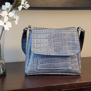 Melissa Schultertasche PDF Schnittmuster in Faux Leder Fabelhaftes Leder Handtasche Schultasche Video Anleitung Reißverschlusstasche Einfach zu nähen