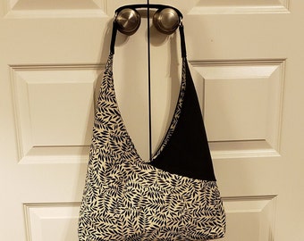 Rebecca's Triangle Hobo Handbag Purse Digital PDF Sewing Pattern with Zipper Pocket