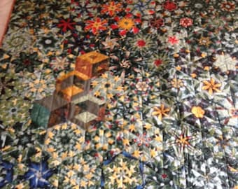 Hidden boxes - handmade patchwork quilt