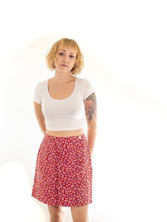 Vintage 90s 80s red abstract floral print skort b… - image 1