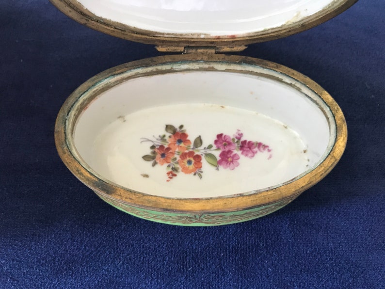 Antique European Porcelain Trinket Box in Green and Gold with Courting Couple For Your Love