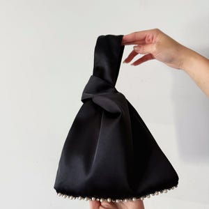 Handmade pearls Black satin knot bag, evening bag, black bag, wedding bag, bridesmaid bag, Japanese knot bag, minimalist Clutch Purse