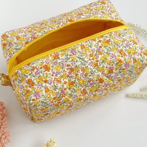 large quilted makeup bag, cosmetics zipper pouch, makeup bag, boxy zipper pouch, travel bag, makeup organiser, toiletry bag, yellow floral