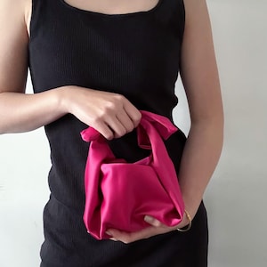 Pink kleine Satinschleife Tasche, Hochzeitstasche, braune Abendtasche, pinkes Dinner Tasche, Brauttasche, Schleifentasche, handgemachte Tasche