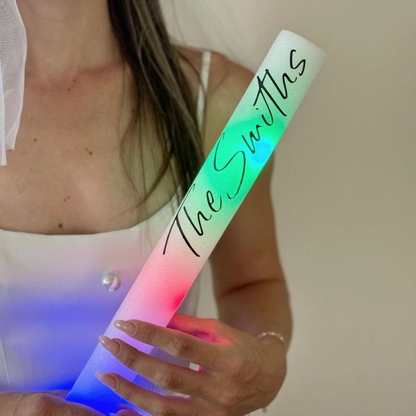 30 - 200 Varillas LED de Espuma Personalizadas para Fiestas: Recuerdos de Boda Multicolor Personalizados