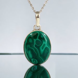 Natural High Quality Malachite Pendant - Beautiful Pattern Malachite - Oval Malachite Pendant - Unisex Pendant - Solid 925 Sterling Silver