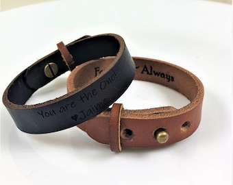 Personalisiertes Lederarmband für Männer, personalisierte Nachricht