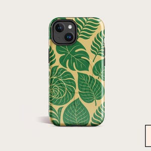 Green Jungle Leaves Phone Case: Tropical Pattern, Magnetic Wireless Charging