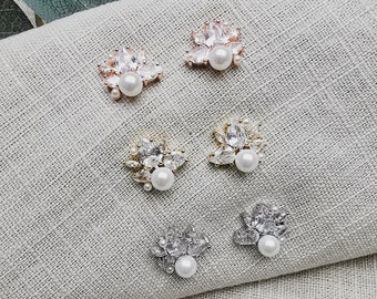 Small Bridal Stud Earrings, Crystal Wedding Earrings, Wedding Zirconia Earrings, Cluster Crystal and Pearl Earrings, Bridesmaid Earrings.