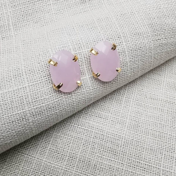 Pink Chalcedony Stud Earrings, Gemstone Stud Earrings, Minimalist Earrings, Rose Cut Pink Ear Stud, Wedding Earrings, Bridesmaid Earrings.